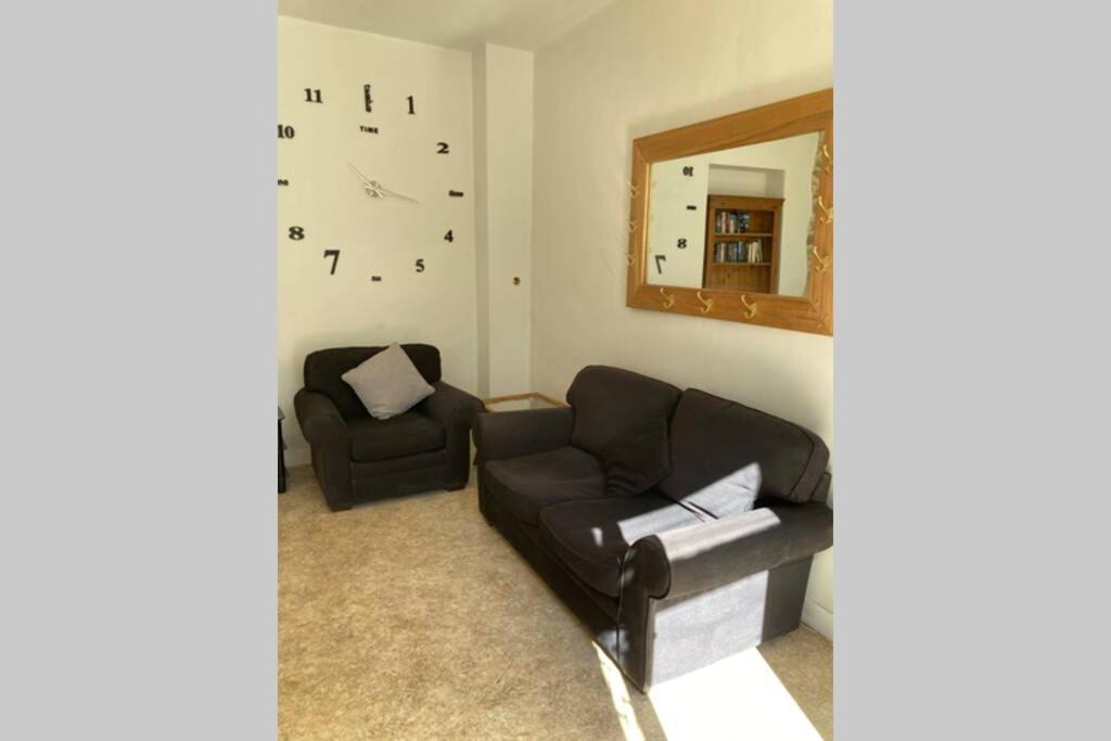 La Petite Maison - Self Catering Pre-en-Pail-Saint-Samson Exterior photo